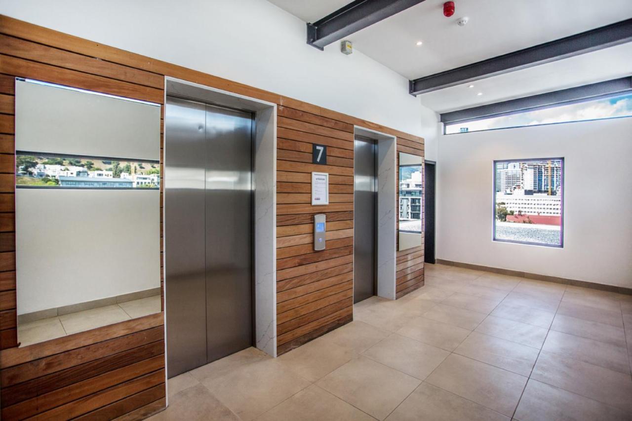 Spacious Family Apartment In Docklands, De Waterkant Kaapstad Buitenkant foto